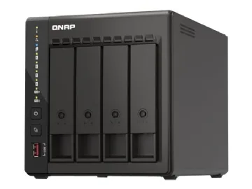QNAP TS-453E