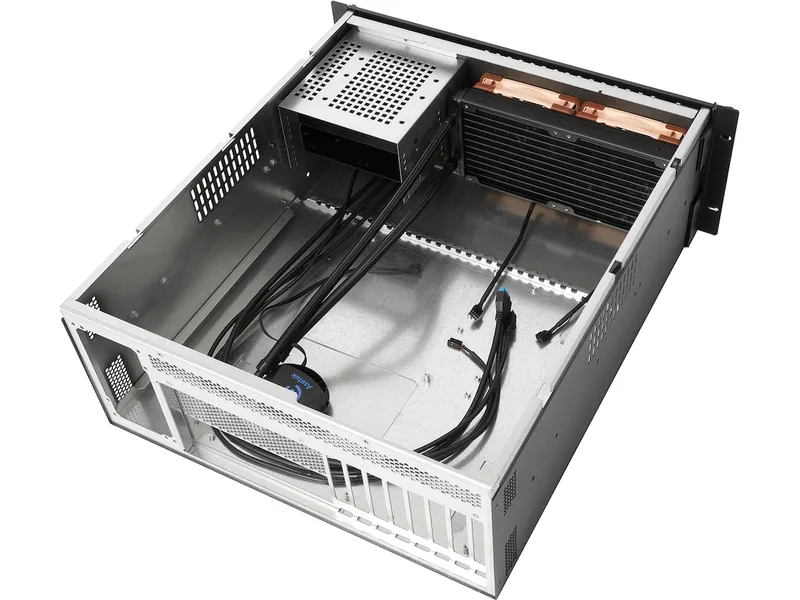 SLIGER CX4200e 4U chassi