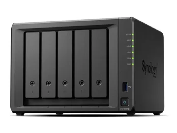 DS1525+ med 5 förinstallerade 4 TB-hårddiskar (totalt 20 TB)