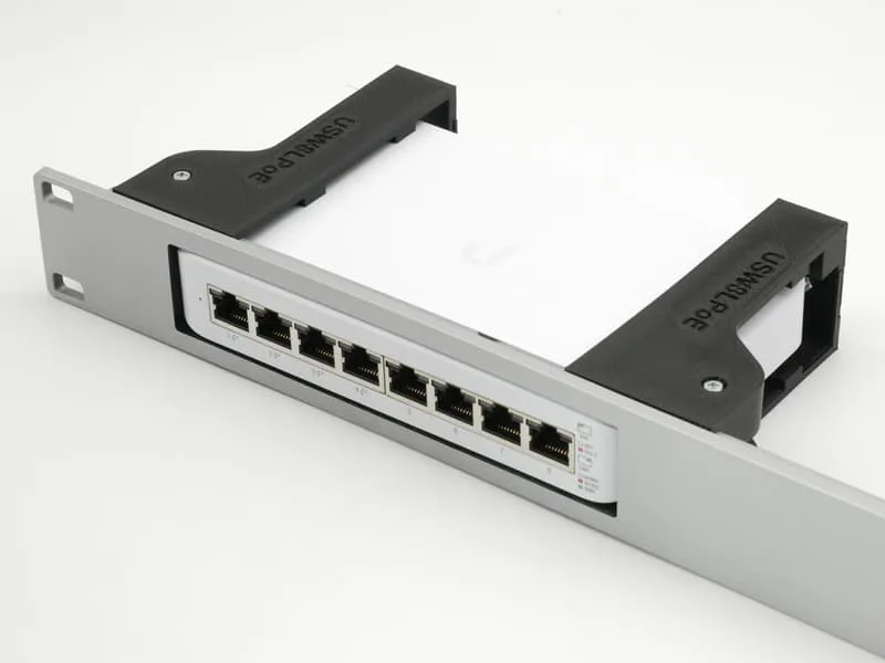 Thingsinrack USW-Lite-8-PoE 1U 19"