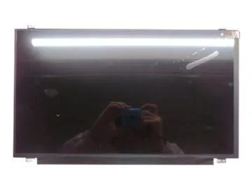 Lenovo - 15.6" (39.6 cm) FHD anti-glare non-touch IPS BOE slim LCD panel