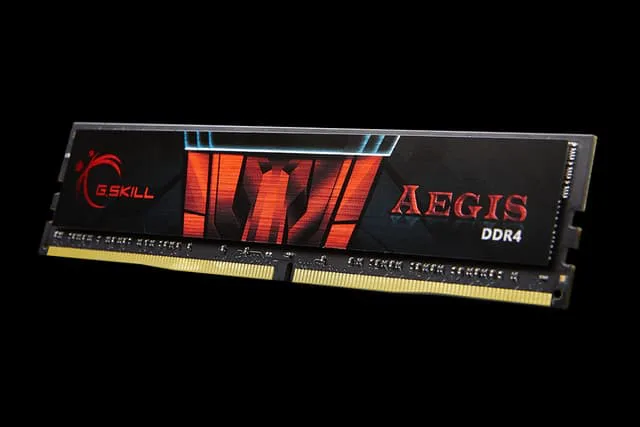 G.Skill Aegis F4-2400C17S-4GIS RAM-minnen 4 GB 1