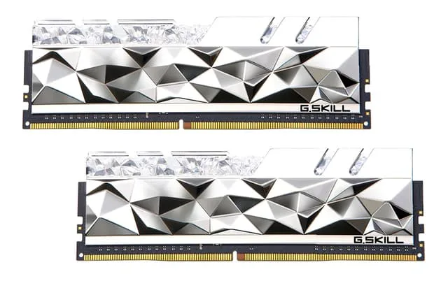 G.Skill Trident Z Royal F4-5333C22D-16GTES