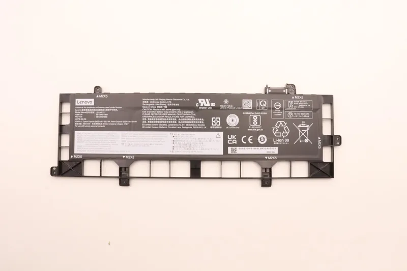 52.5Wh internal lithium-ion