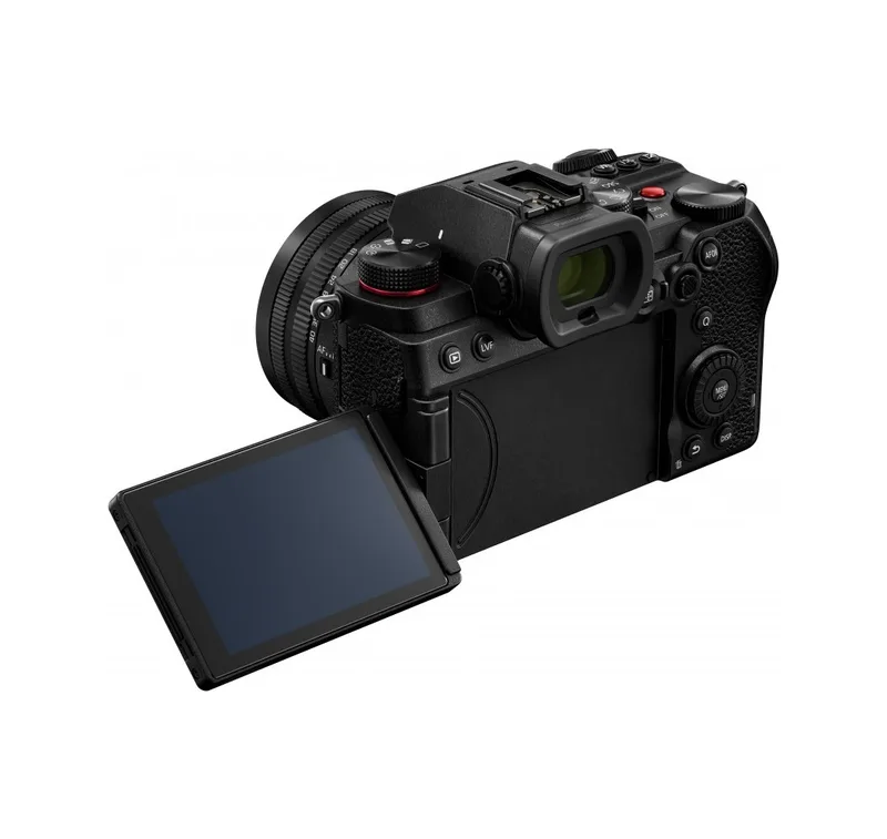 Panasonic Lumix DC-S5D