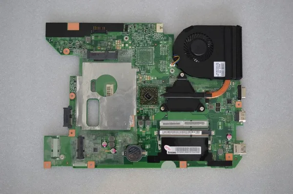 Lenovo Lb575b MB Uma E22000 W/HDMI