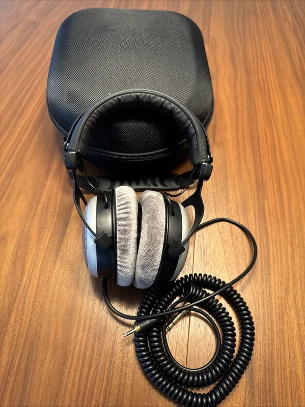 beyerdynamic DT 880 PRO