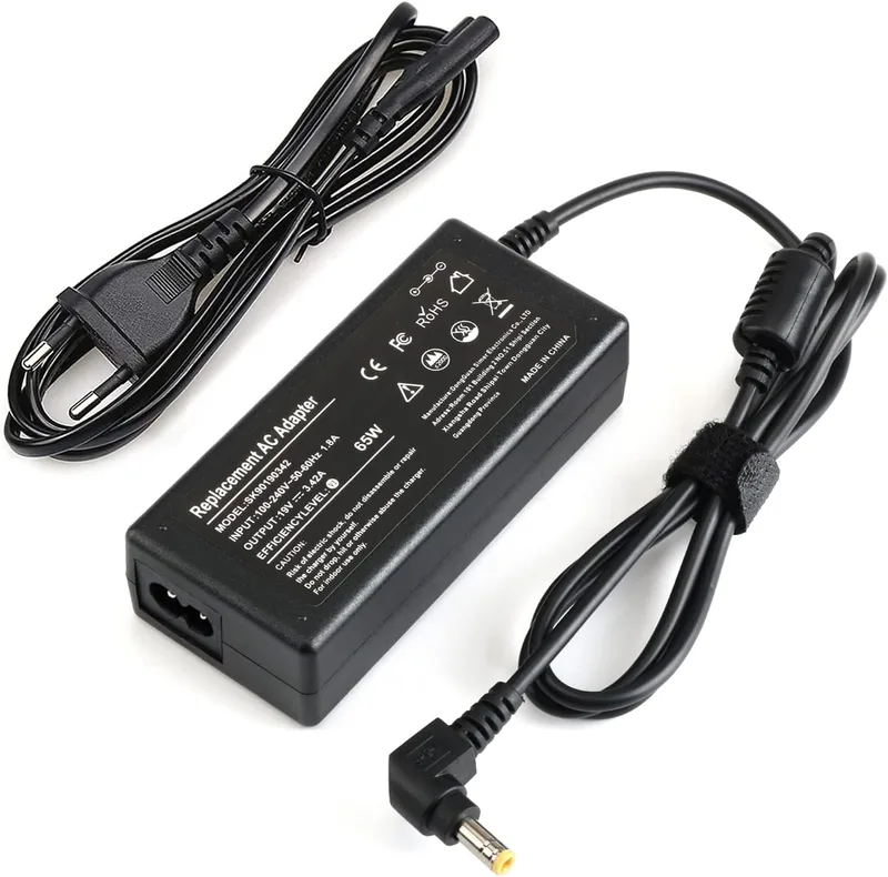 Strömförsörjning 90W Laptop Laddningskabel För Asus VivoBook Toshiba Satellite Medion Akoya Lenovo IdeaPad FUJITSU Lifebook MSI