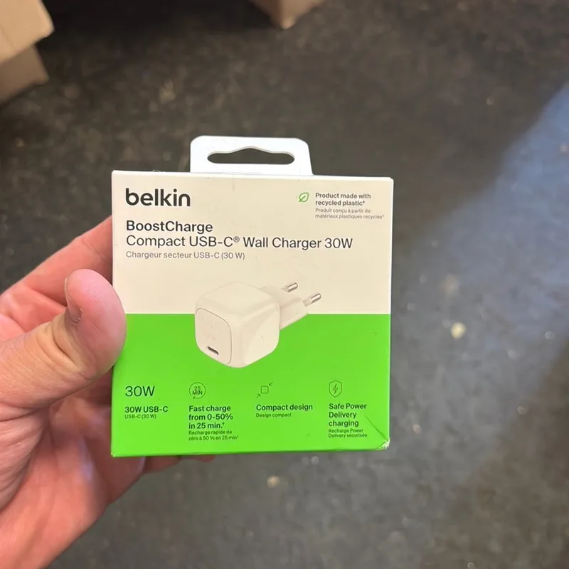 Belkin BoostCharge kompakt väggladdare på 30 W