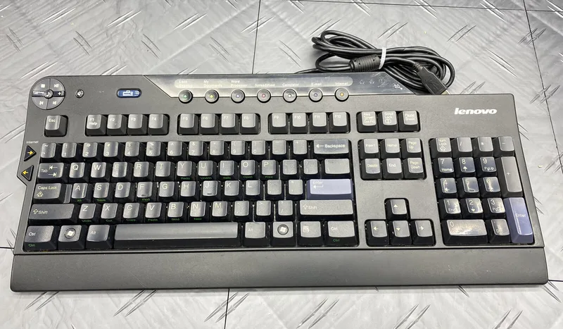 Lenovo IBM Keyboard