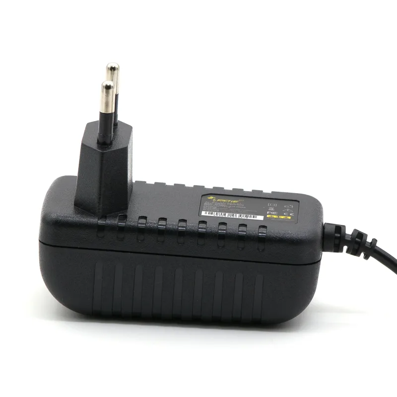 LEICKE Strömförsörjning 5V 1A