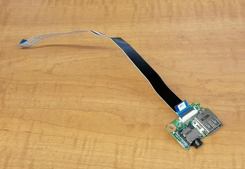 Lenovo Board W/Cable 55.4Td03.001G