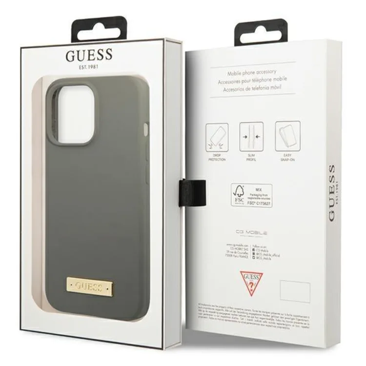 Guess iPhone 13 Pro Max Skal MagSafe Silicone Logo Plate